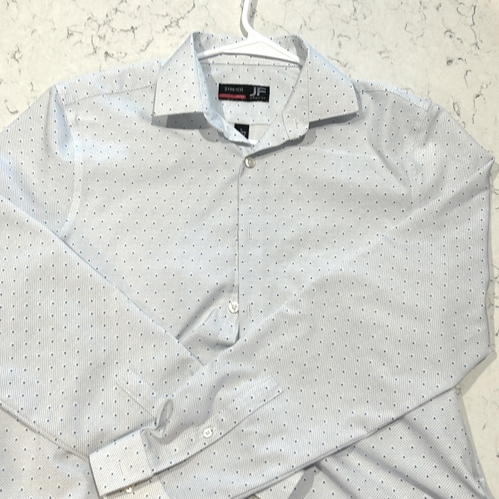 Light Weight slim fit men’s button down dress shirt